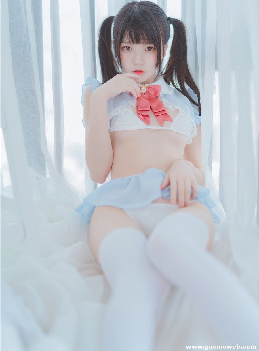 桜桃喵 - 爱丽丝的兔子 [44P554M] cosplay-第3张